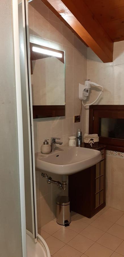 Bed and Breakfast La Torre Di Longara Кальдерара-ді-Рено Екстер'єр фото