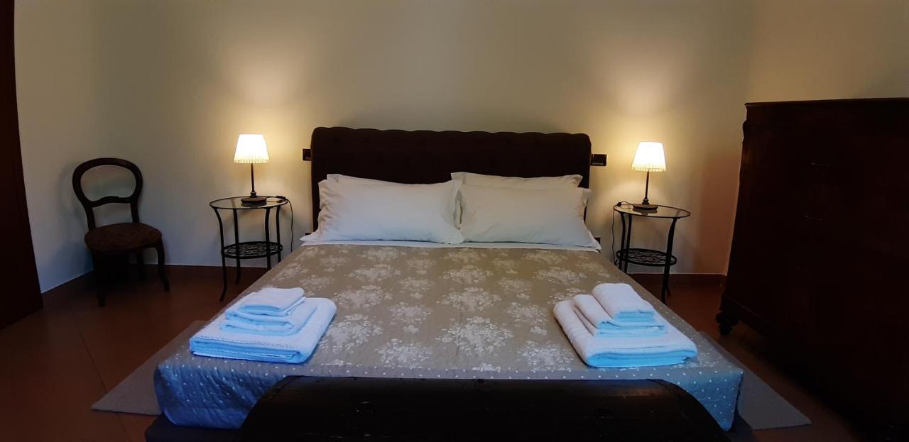 Bed and Breakfast La Torre Di Longara Кальдерара-ді-Рено Екстер'єр фото